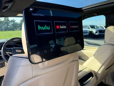 2024 Cadillac Escalade ESV Premium Luxury