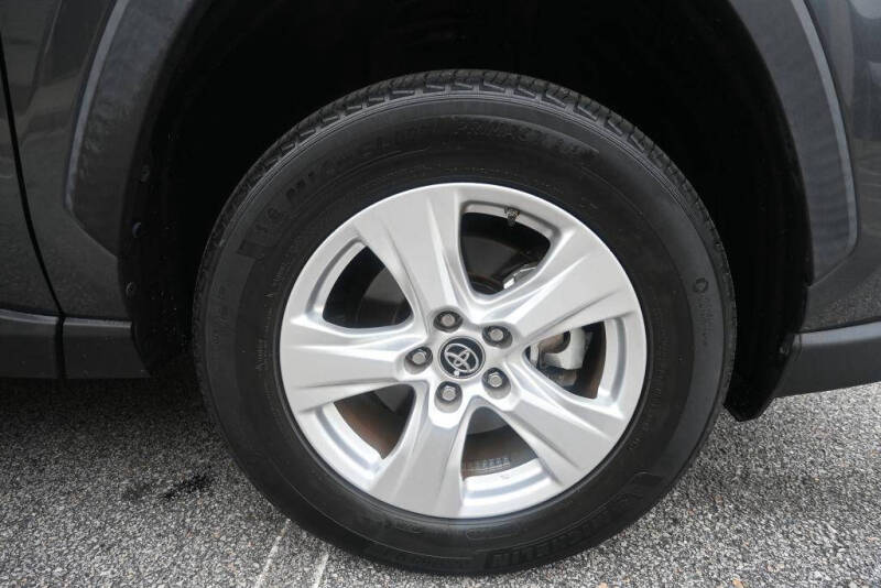 2020 Toyota RAV4 Hybrid LE