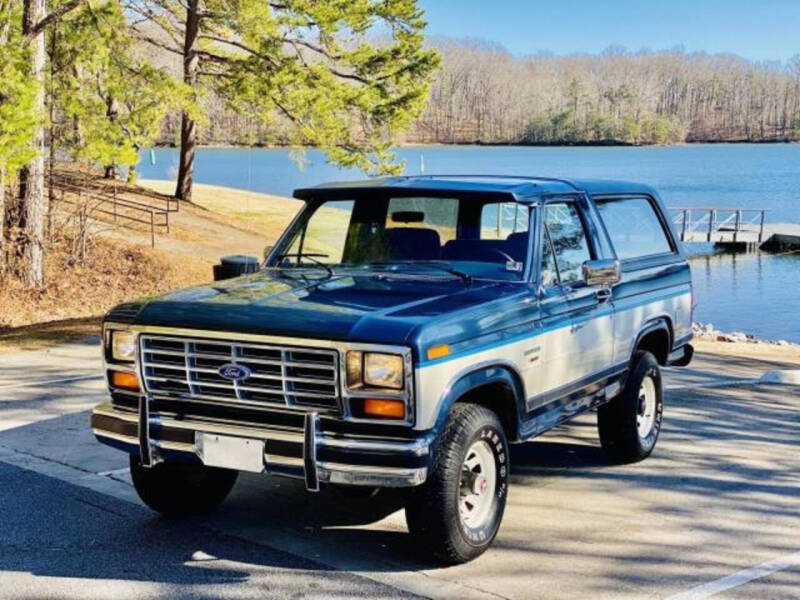 1986 Ford Bronco's photo