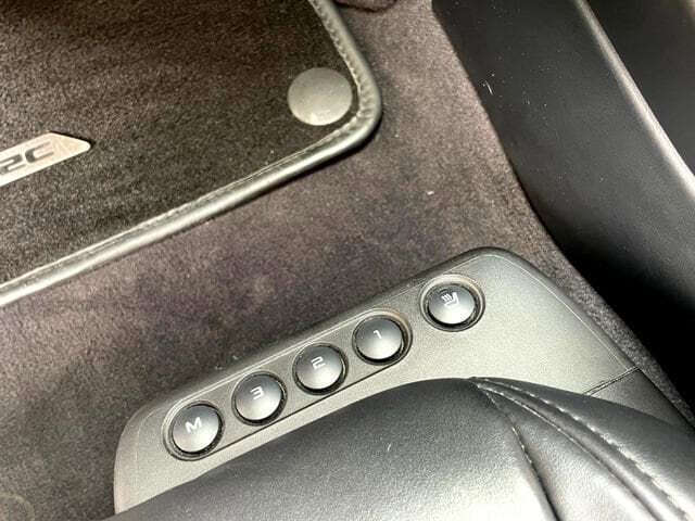 2012 McLaren MP4-12C