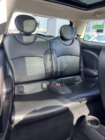 2012 MINI Cooper Hardtop