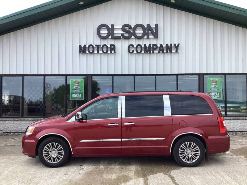 2013 Chrysler Town and Country for sale at Olson Motor Company in Morris MN