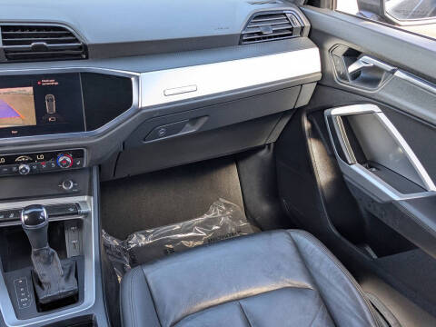 2020 Audi Q3 quattro Premium 45 TFSI