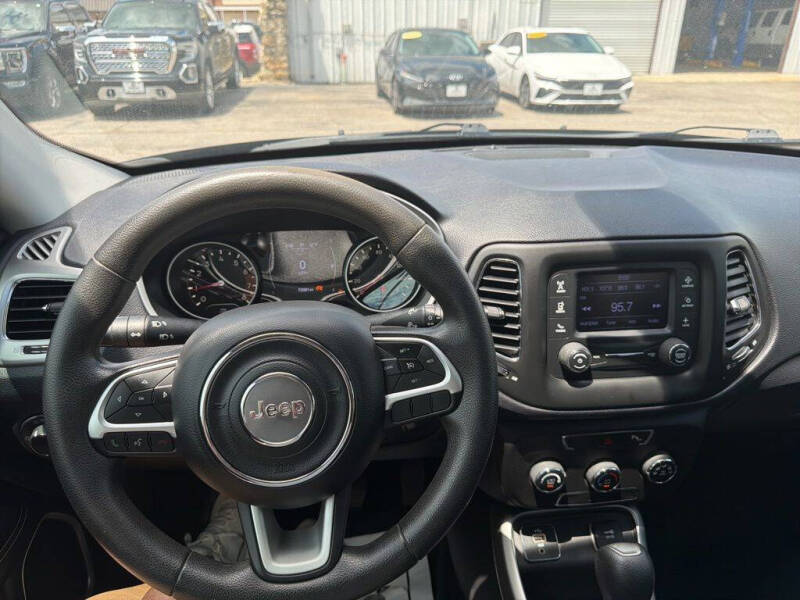 2017 Jeep Compass Sport