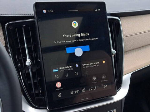 2026 Volvo XC90 T8 Plus 7P