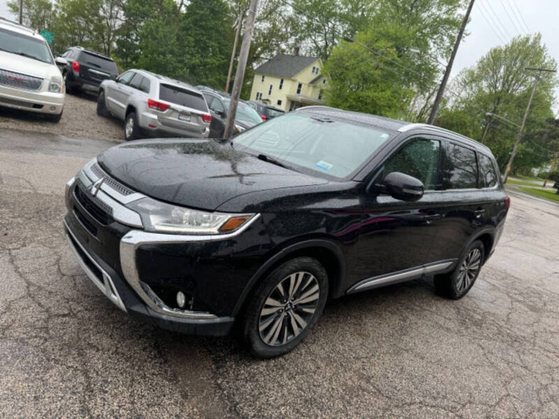 2019 Mitsubishi Outlander ES