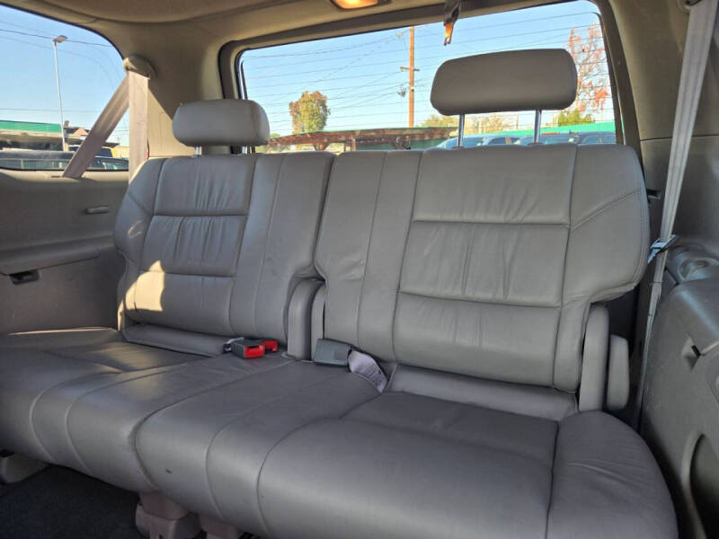 2003 Toyota Sequoia Limited