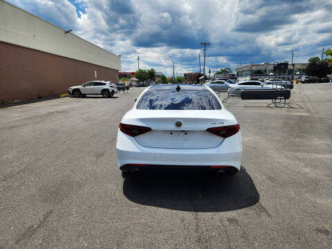 2018 Alfa Romeo Giulia Ti