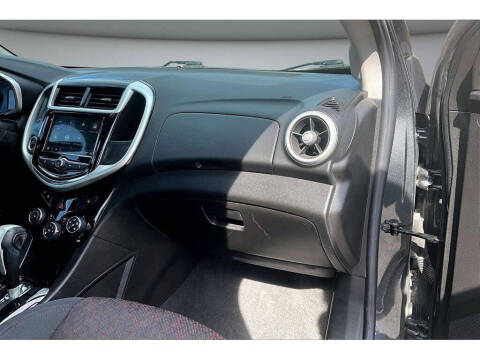2018 Chevrolet Sonic LT Auto