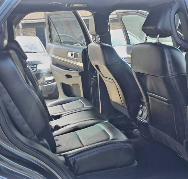 2016 Ford Explorer Sport