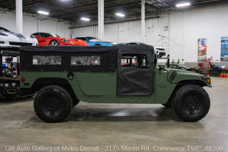 2001 AM General Hummer