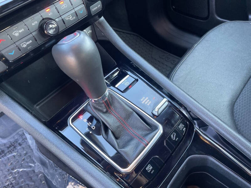 2024 Jeep Compass Trailhawk