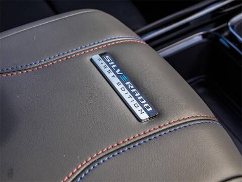 2024 Chevrolet Silverado EV RST