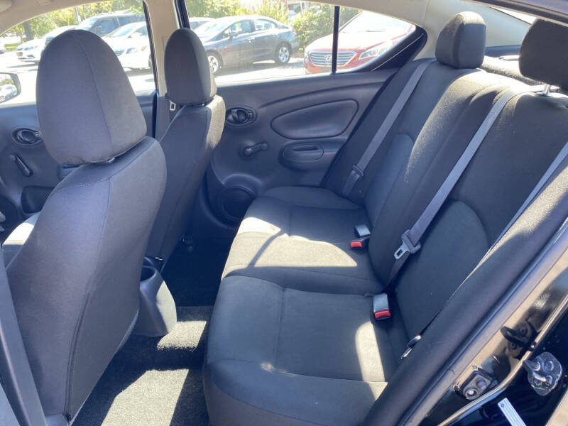 2018 Nissan Versa S Plus