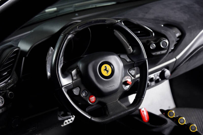 2020 Ferrari 488 Pista