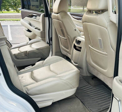 2017 Cadillac Escalade Premium Luxury