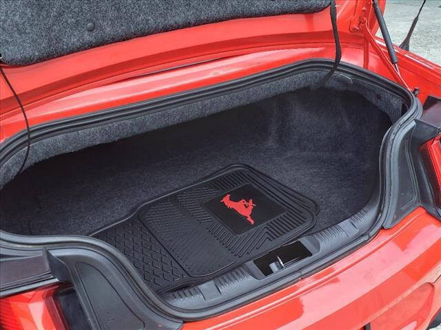 2018 FORD Mustang Convertible - $19,197