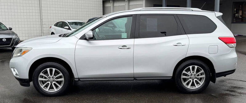 2013 Nissan Pathfinder SV