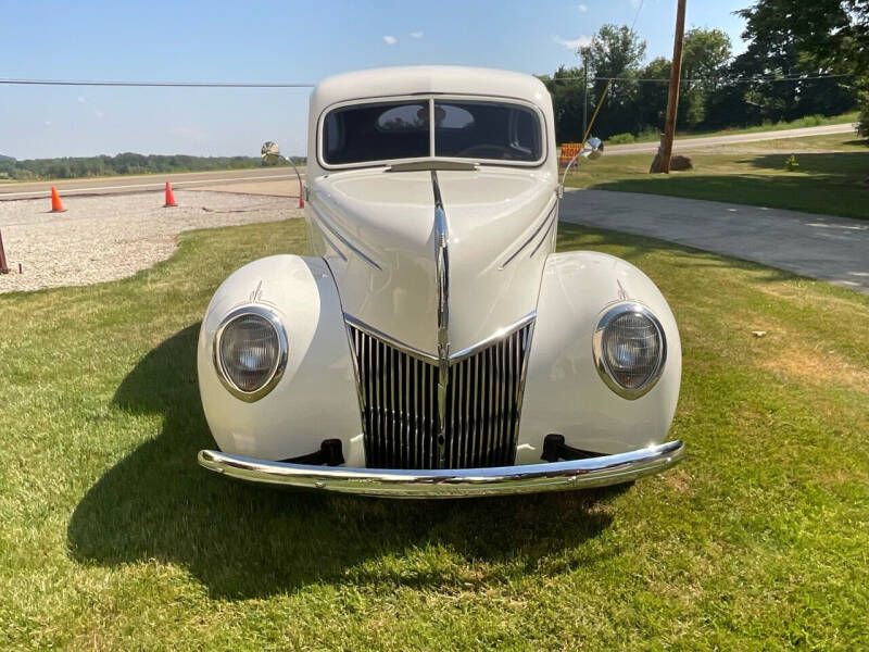1939 Ford Deluxe