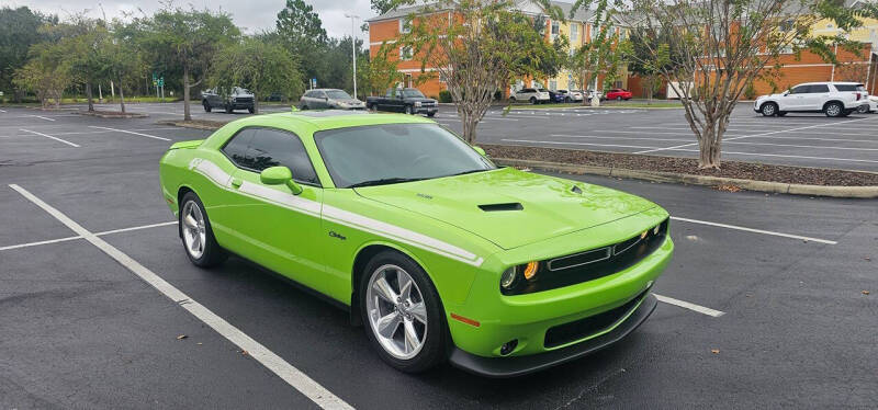 2015 Dodge Challenger R/T Plus
