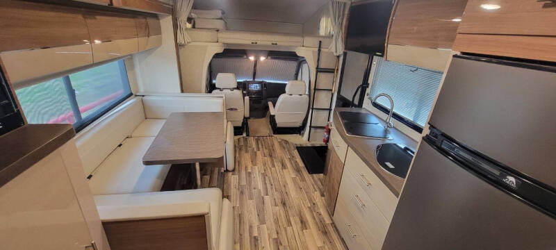 2017 Winnebago Winnebago 24J