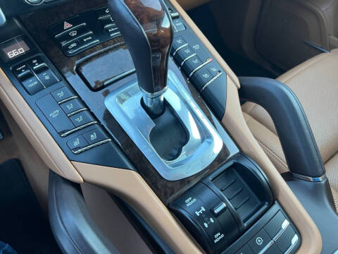 2017 Porsche Cayenne S