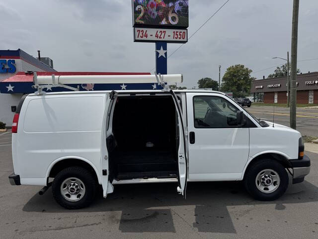 2020 GMC Savana 2500