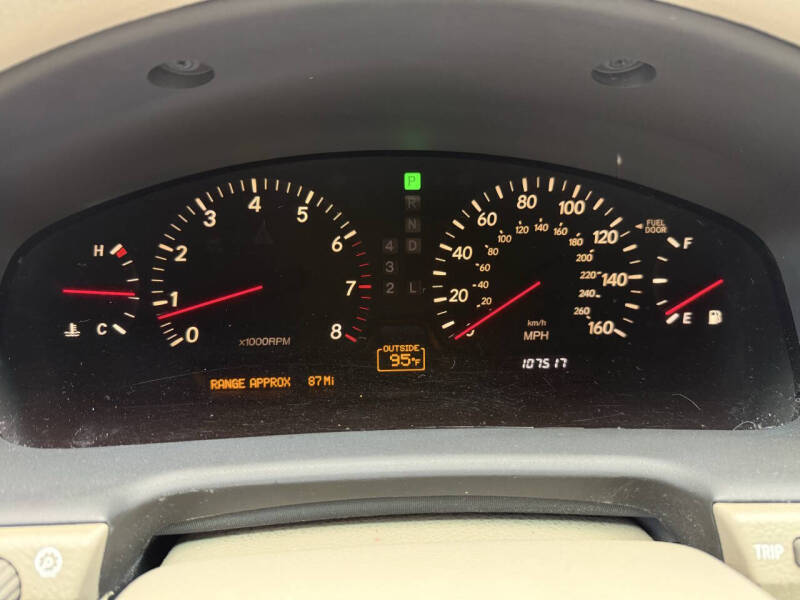 2001 Lexus LS 430