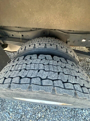 2011 Ford Stripped Chassis