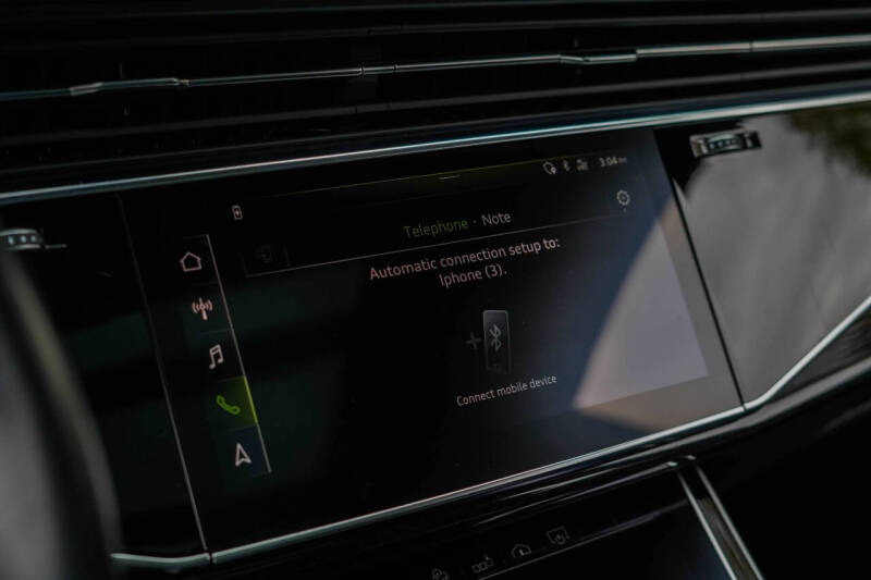 2019 Audi Q8 quattro Premium 55 TFSI