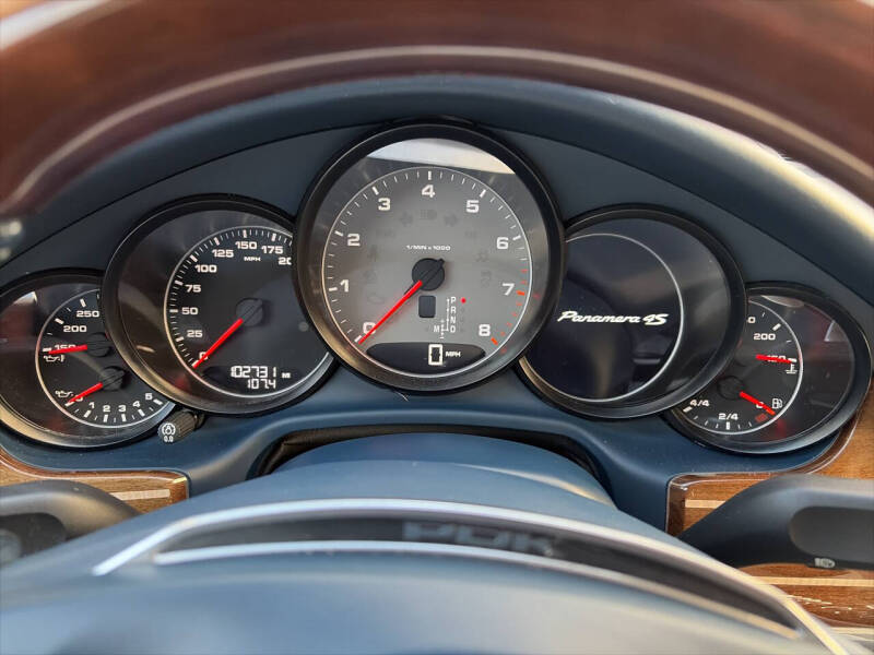 2012 Porsche Panamera 4S