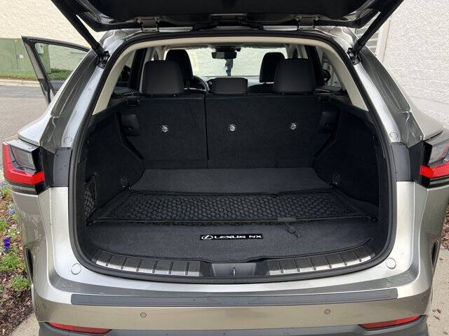 2024 Lexus NX 350h Premium