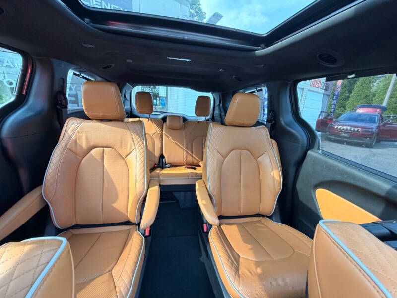 2022 Chrysler Pacifica Pinnacle