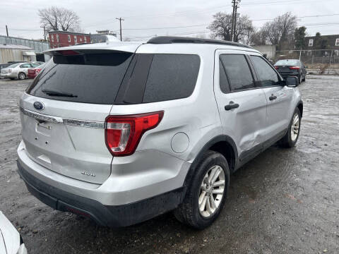 2016 Ford Explorer