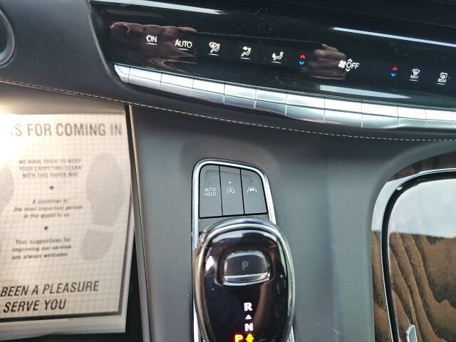 2024 Cadillac Escalade ESV Premium Luxury Platinum