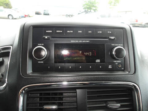 2012 Dodge Grand Caravan American Value Package