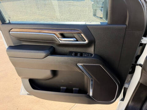 2024 Chevrolet Silverado 3500HD CC LT