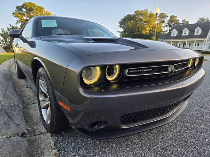 2015 Dodge Challenger SXT