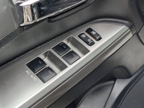 2013 Toyota Land Cruiser