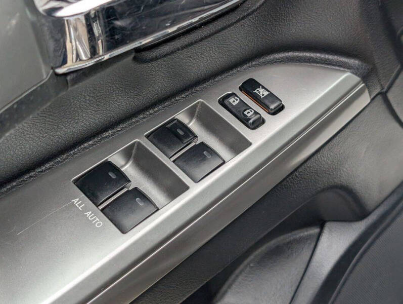 2013 Toyota Land Cruiser