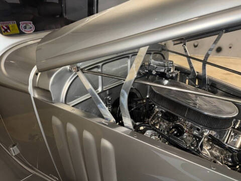 1933 Pontiac Sedan
