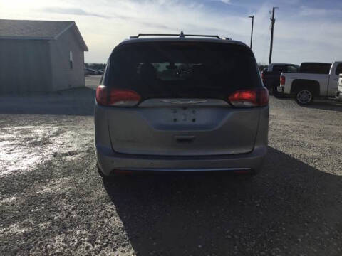 2020 Chrysler Pacifica Touring L