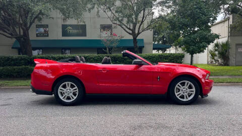 2012 Ford Mustang V6