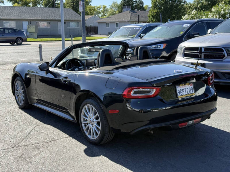 2017 FIAT 124 Spider Classica