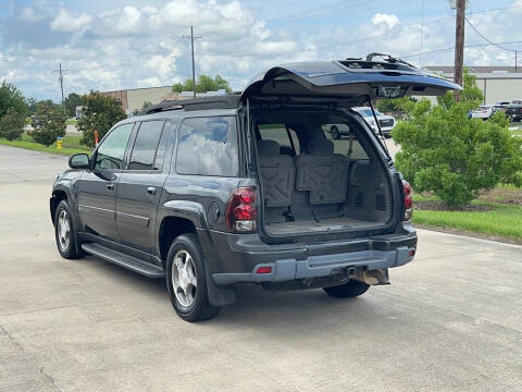 2004 Chevrolet TrailBlazer EXT LT