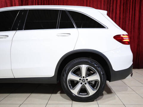 2019 Mercedes-Benz GLC GLC 300