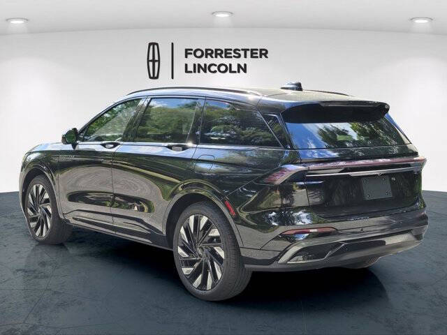 2025 Lincoln Nautilus Reserve