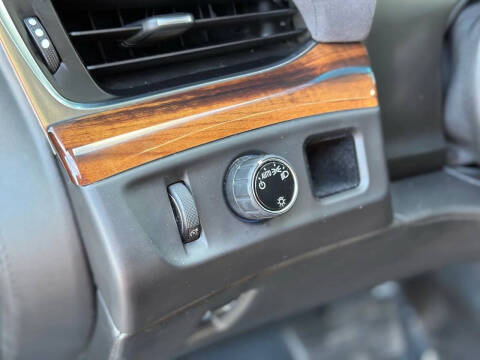 2016 Cadillac Escalade Premium Collection