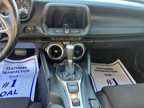 2021 Chevrolet Camaro LT1