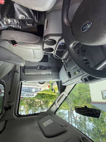 2014 Ford E-Series E-350 SD